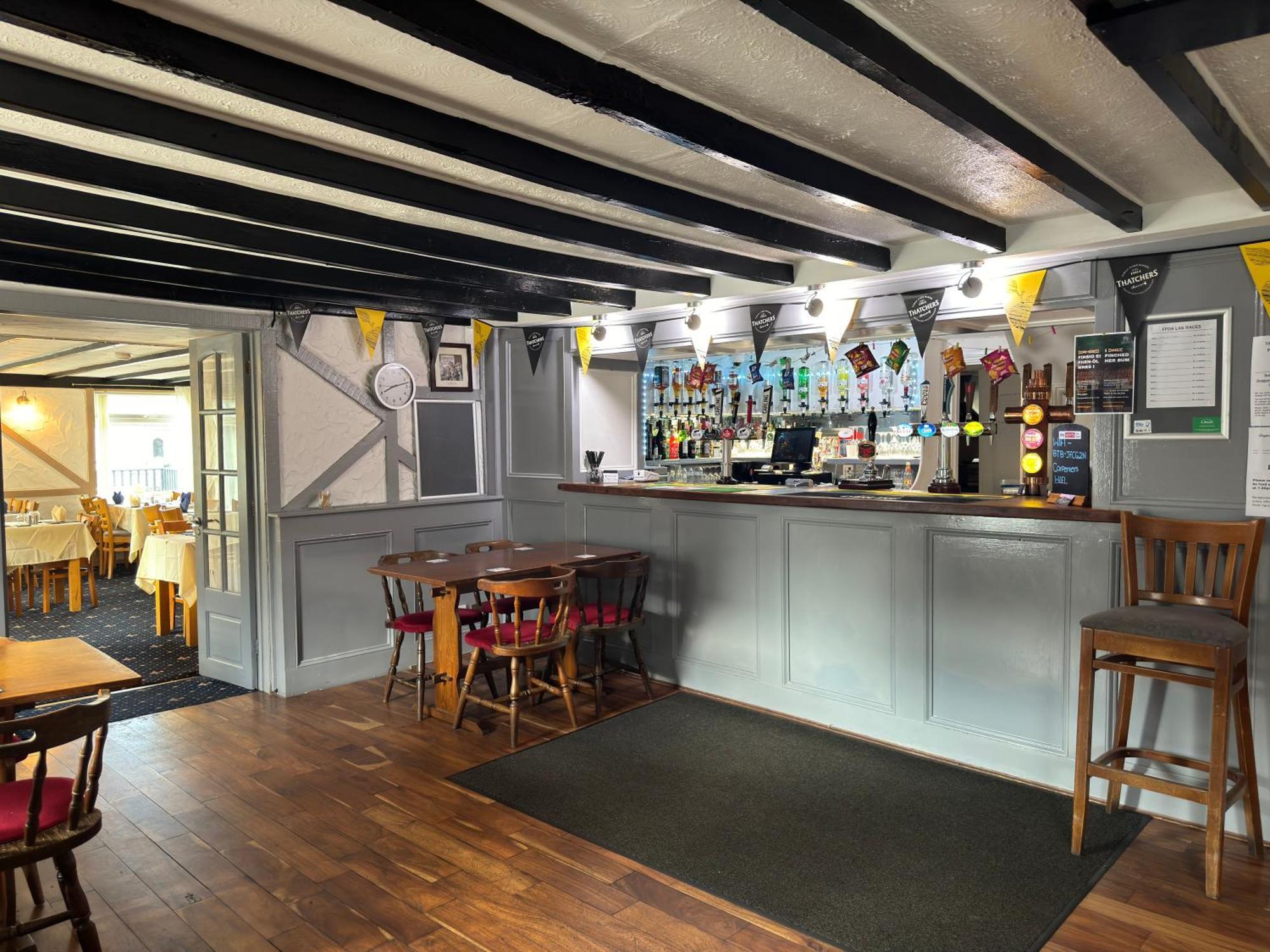 The Carpenters Arms In Broadway, 3* Laugharne