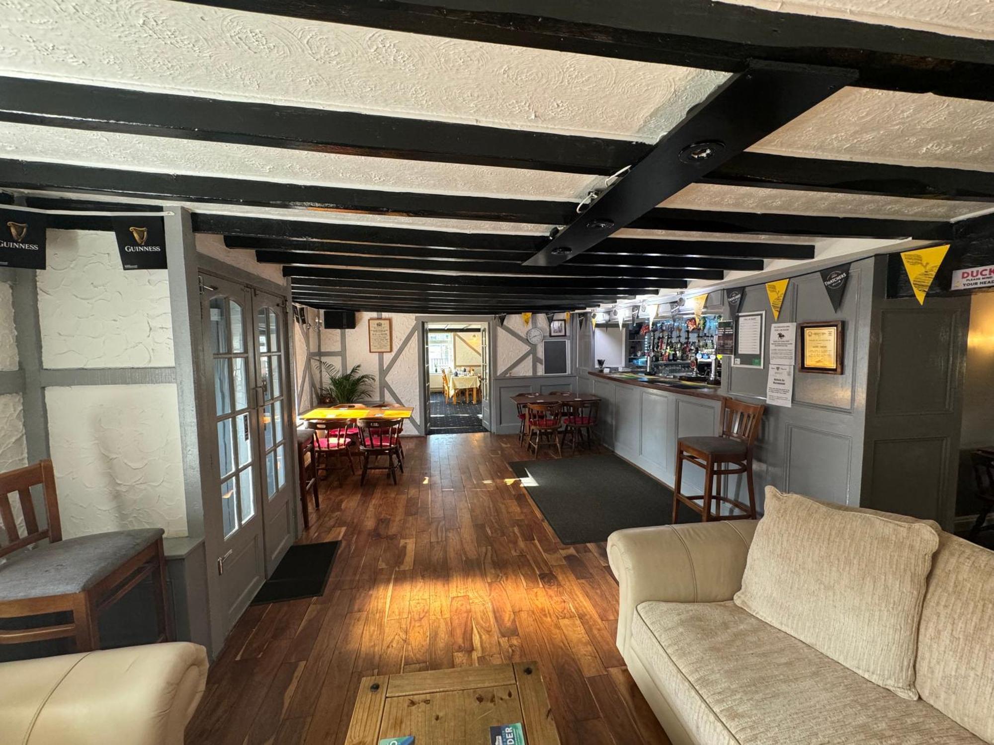 The Carpenters Arms In Broadway, Hotel