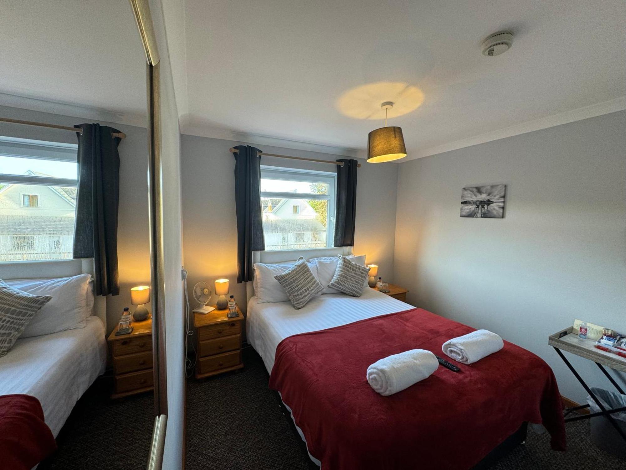 The Carpenters Arms In Broadway, 3*