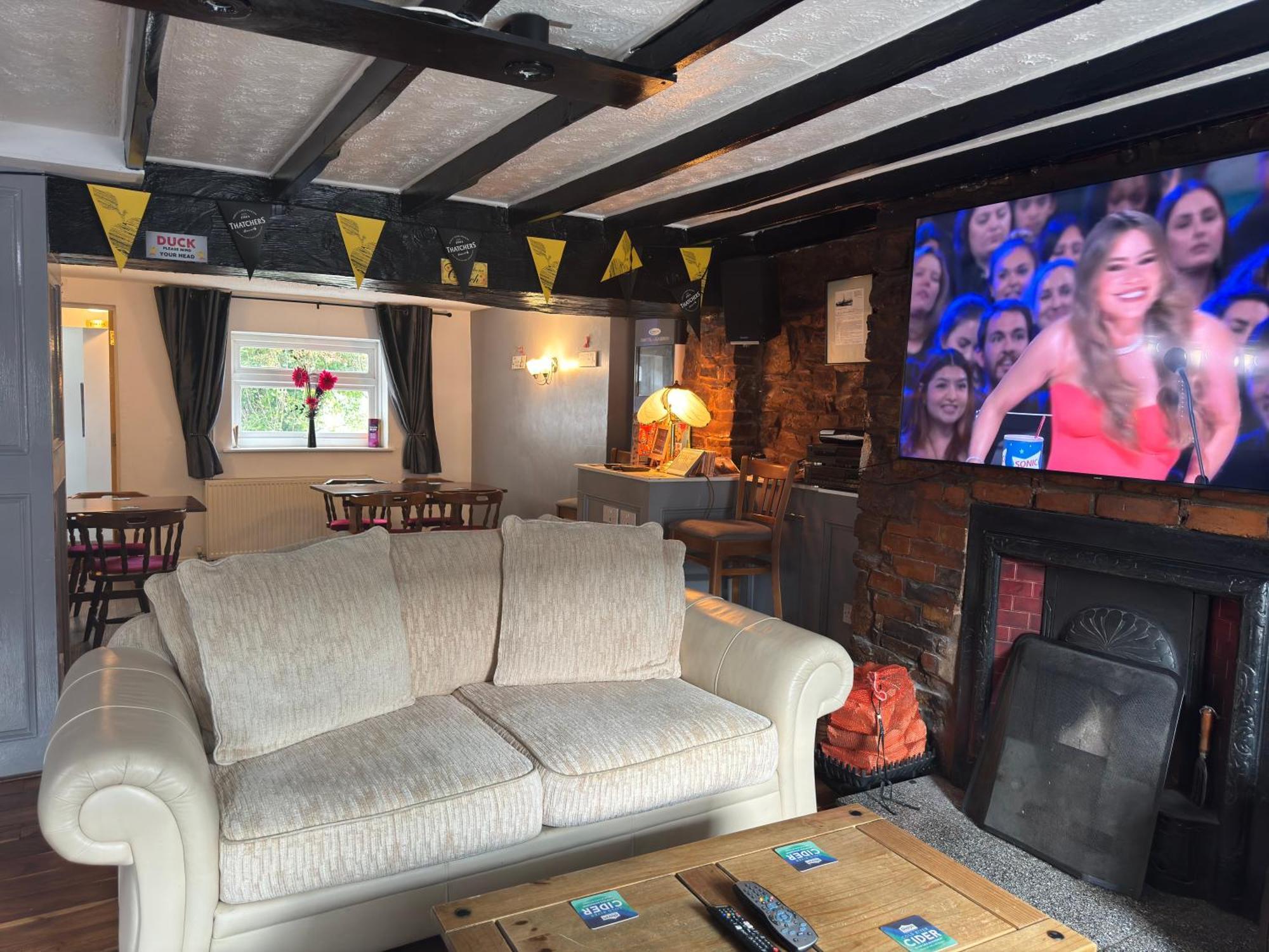 The Carpenters Arms In Broadway,